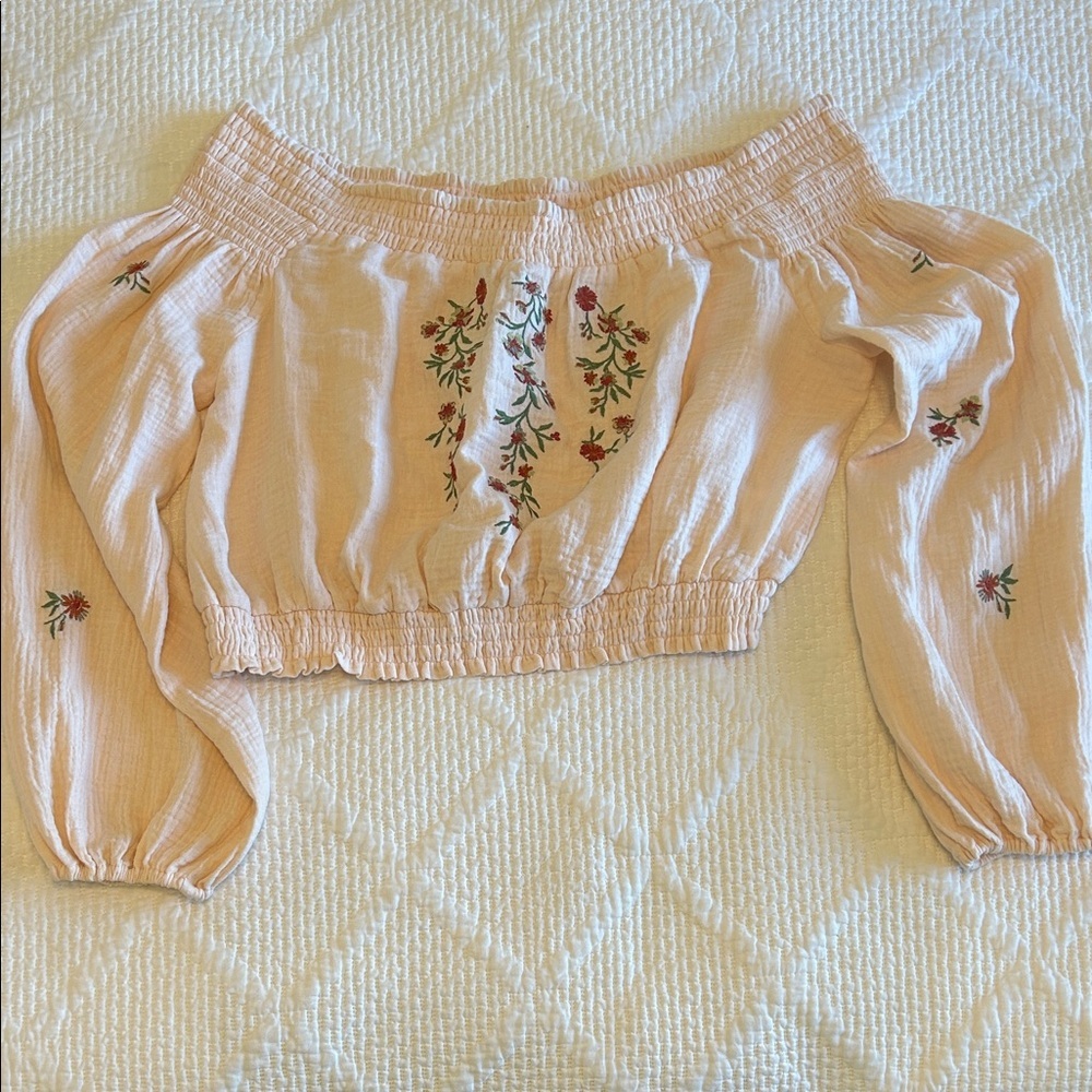 Shyanne Boot Barn Off the Shoulder Crop Top - Picture 2 of 6